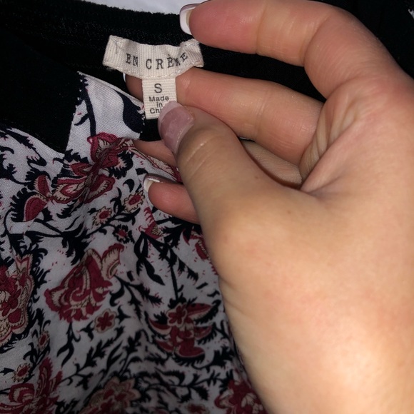 En Creme spaghetti strap dress! - Picture 2 of 3